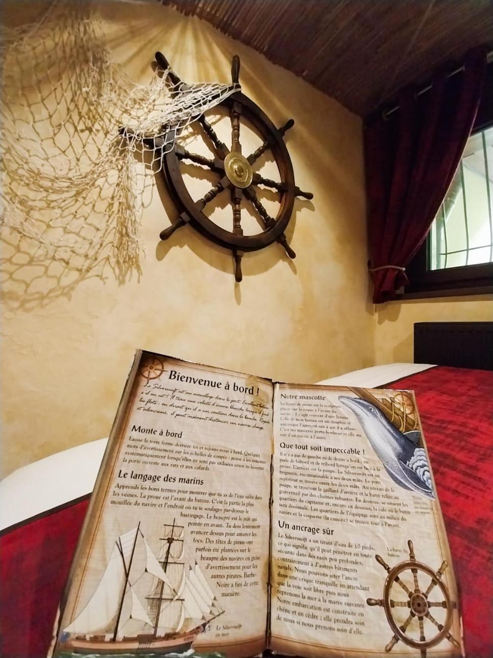 Le Repaire Des Pirates Logement Magique Sainte-Croix-en-Plaine Kültér fotó